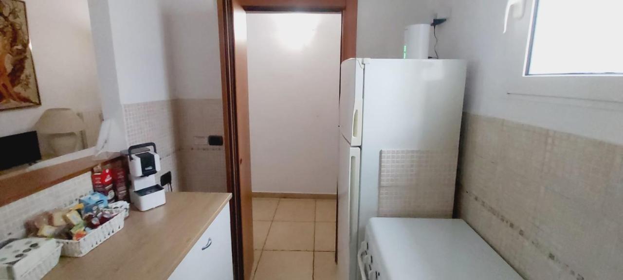Mamo1 - Appartamento In Pieno Centro Citta Bari Exterior foto